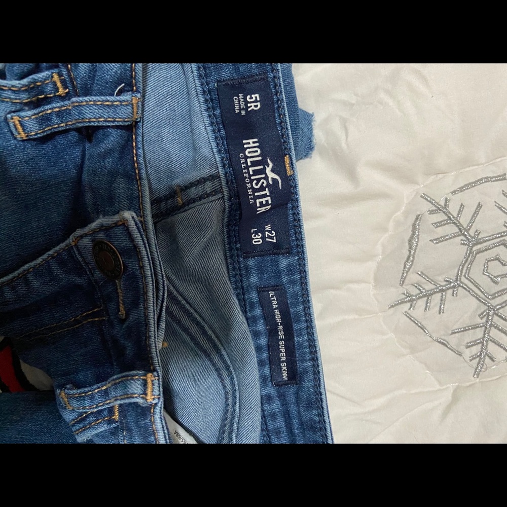 Jeans - Picture 3 of 3